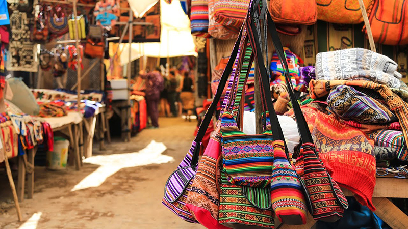 Feira de Artesanato em Cusco