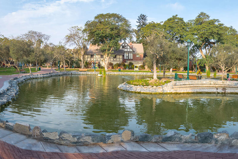 Parque el Olivar em Lima