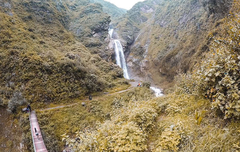 Vista da Cachoeira de Antankallo em Lima